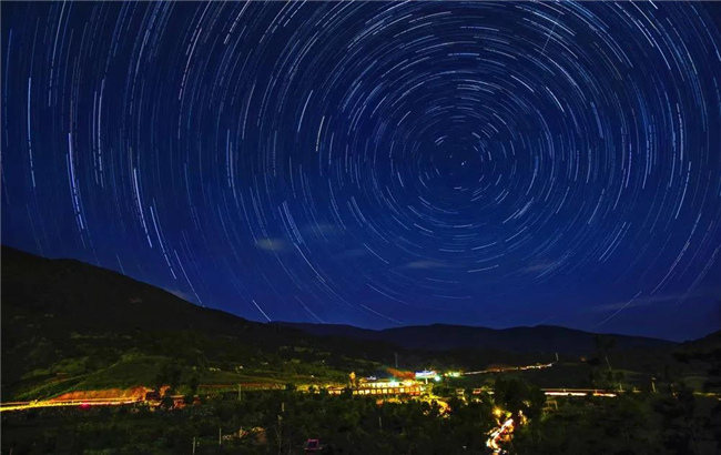 “仲夏夜之夢” 赴一場雞足山的浪漫星空！