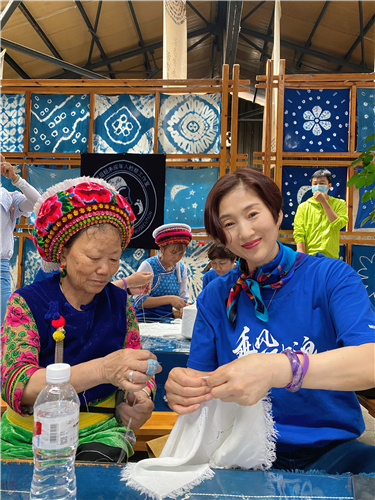 大理非遺扎染鮮花餅花漾時光體驗團建之旅